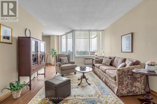 1502 - 420 Mill Road, Toronto, ON - Indoor Photo Showing Living Room