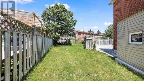 16 Lehar Court, Brampton, ON 