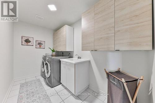 6 - 1576 Clarkson Road N, Mississauga (Clarkson), ON - Indoor Photo Showing Laundry Room