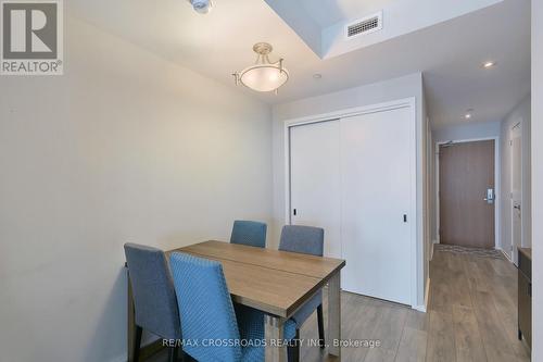 418 - 783 Bathurst Street, Toronto, ON - Indoor