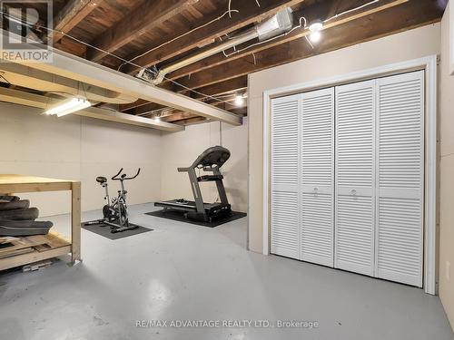 Extra high ceilings for workout space or rec room. - 27 Redan Street, London, ON - Indoor Photo Showing Basement