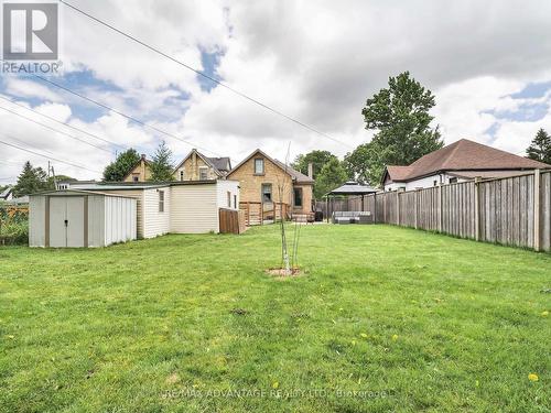 Fully fenced lot with garage & garden shed - 27 Redan Street, London, ON - Outdoor
