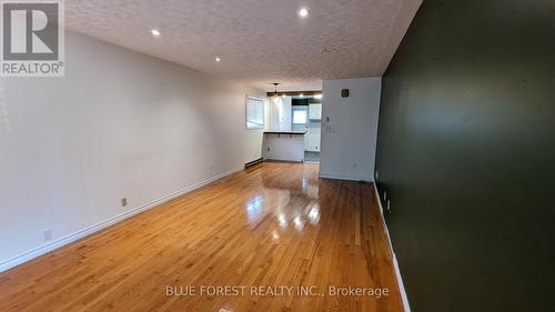 1117 Byron Baseline Road, London, ON - Indoor Photo Showing Other Room