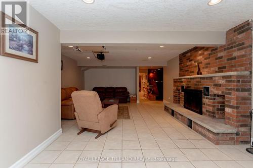 5172 Dundas Street, Thames Centre (Thorndale), ON - Indoor With Fireplace