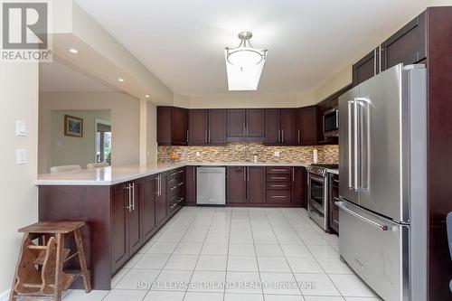 5172 Dundas Street, Thames Centre (Thorndale), ON - Indoor Photo Showing Kitchen With Upgraded Kitchen