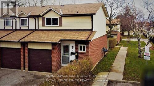 17 - 31 Parker Crescent, Ajax (South West), ON - Outdoor