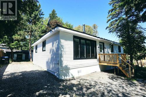 1786 St John Road, Innisfil, ON - Outdoor