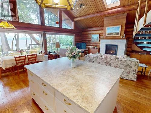 4304 Sanderson Road, Texada Island, BC - Indoor With Fireplace