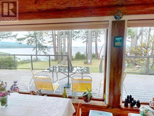 4304 Sanderson Road, Texada Island, BC - Indoor