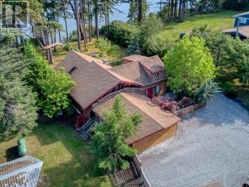 4304 Sanderson Road, Texada Island, BC - Outdoor