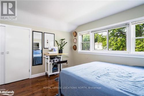 63 Maple Street, Collingwood, ON - Indoor Photo Showing Bedroom