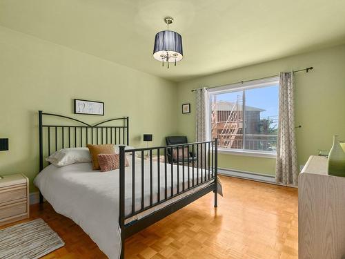 Master bedroom - 202-7611 Rue André-Arnoux, Montréal (Rivière-Des-Prairies/Pointe-Aux-Trembles), QC 