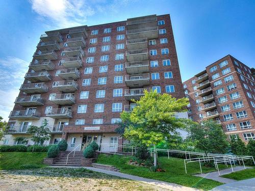 Exterior entrance - 903-2110 Rue Caroline-Béique, Montréal (Ahuntsic-Cartierville), QC - Outdoor With Facade