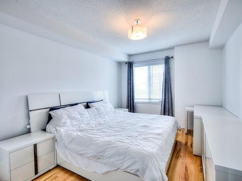 Chambre Ã  coucher principale - 903-2110 Rue Caroline-Béique, Montréal (Ahuntsic-Cartierville), QC - Indoor Photo Showing Bedroom