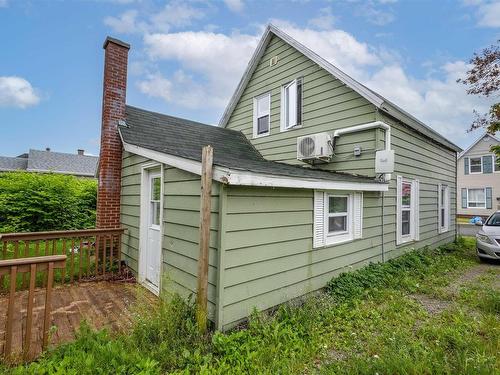 14 Mcdougall Street, Glace Bay, NS 