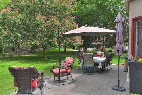 108-650 Lexington Drive, Kelowna, BC - Outdoor With Deck Patio Veranda With Backyard