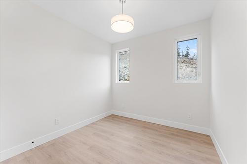 3462 Hilltown Close, Kelowna, BC - Indoor Photo Showing Other Room
