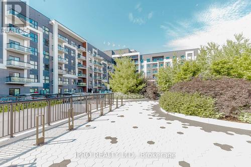 318 - 128 Grovewood Common, Oakville, ON 