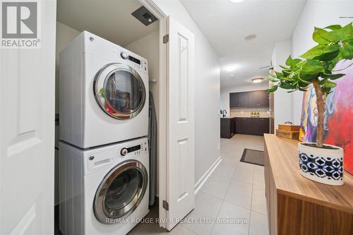 902 - 1235 Bayly Street, Pickering, ON - Indoor Photo Showing Laundry Room