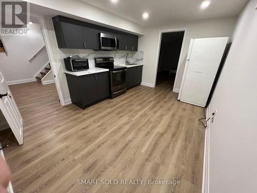 Bsmt - 697 Eramosa Crescent, Pickering, ON - Indoor Photo Showing Kitchen