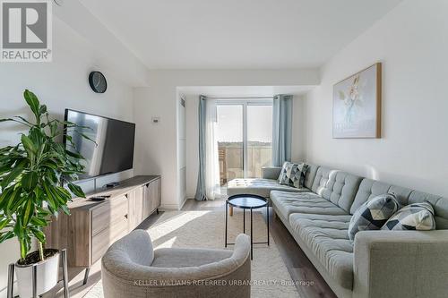 706 - 1346 Danforth Road, Toronto E08, ON - Indoor Photo Showing Living Room