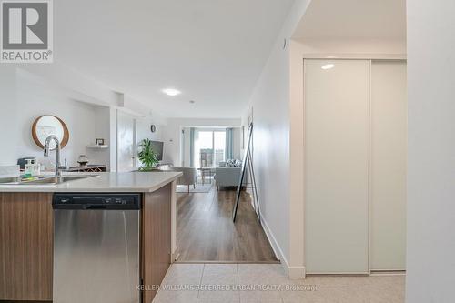 706 - 1346 Danforth Road, Toronto E08, ON - Indoor Photo Showing Kitchen