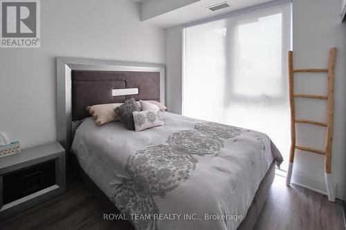 1514 - 85 Oneida Crescent, Richmond Hill (Langstaff), ON - Indoor Photo Showing Bedroom