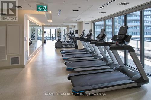 1514 - 85 Oneida Crescent, Richmond Hill (Langstaff), ON - Indoor Photo Showing Gym Room