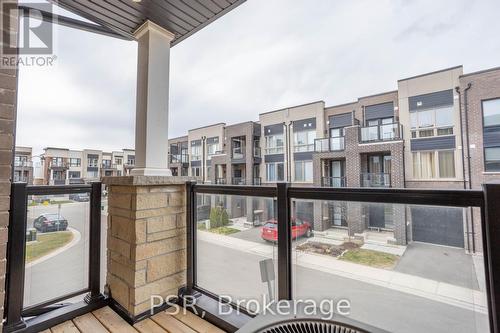 424 Rockwell Common, Oakville, ON - Outdoor With Balcony