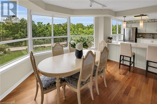 3 Towering Heights Boulevard Unit# 303, St. Catharines, ON - Indoor Photo Showing Dining Room