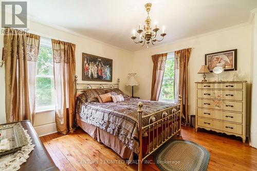 6 Rolliston Street, Smith-Ennismore-Lakefield (Lakefield), ON - Indoor Photo Showing Bedroom