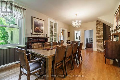 6 Rolliston Street, Smith-Ennismore-Lakefield (Lakefield), ON - Indoor Photo Showing Dining Room