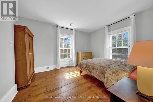 374 Bloomfield Main Street, Prince Edward County (Bloomfield), ON - Indoor Photo Showing Bedroom