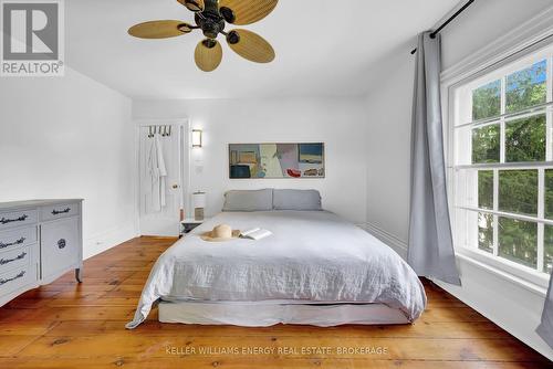 374 Bloomfield Main Street, Prince Edward County (Bloomfield), ON - Indoor Photo Showing Bedroom