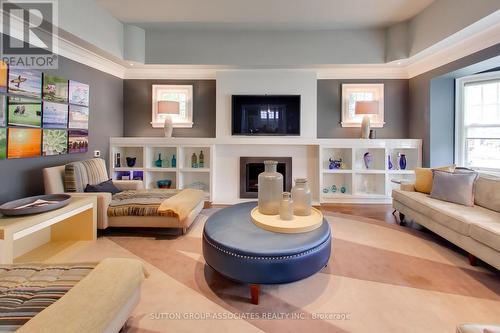 87 Hillhurst Boulevard, Toronto, ON - Indoor Photo Showing Living Room With Fireplace