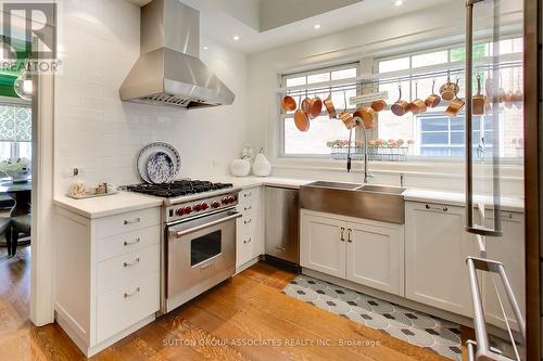 87 Hillhurst Boulevard, Toronto, ON - Indoor Photo Showing Kitchen With Double Sink With Upgraded Kitchen