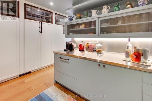 87 Hillhurst Boulevard, Toronto, ON - Indoor Photo Showing Kitchen