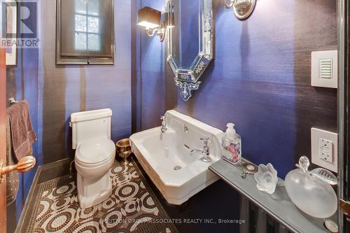 87 Hillhurst Boulevard, Toronto, ON - Indoor Photo Showing Bathroom