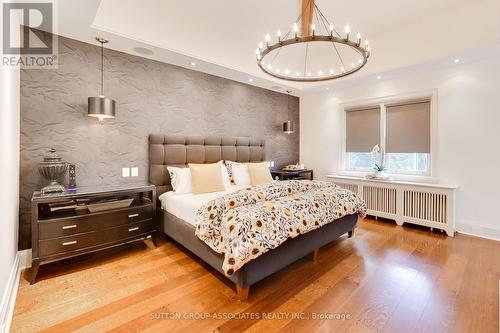 87 Hillhurst Boulevard, Toronto, ON - Indoor Photo Showing Bedroom