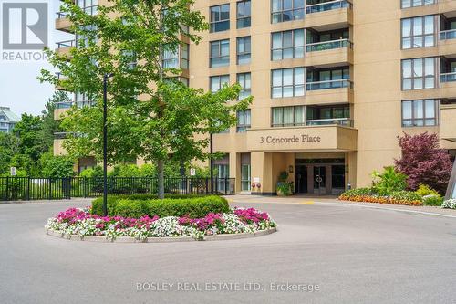 501 - 3 Concorde Place, Toronto, ON - Outdoor With Balcony With Facade