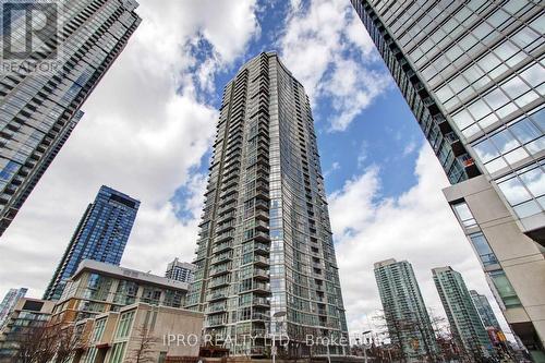 612 - 10 Navy Wharf Court, Toronto, ON - Outdoor With Facade