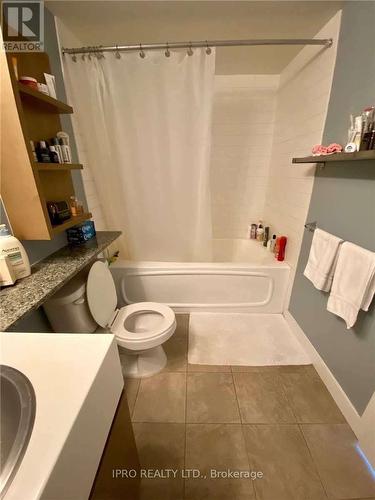 612 - 10 Navy Wharf Court, Toronto, ON - Indoor Photo Showing Bathroom