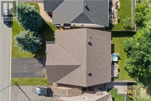 BRAND NEW roof recently installed June 2024! - 470 Landswood Way, Ottawa, ON - Outdoor