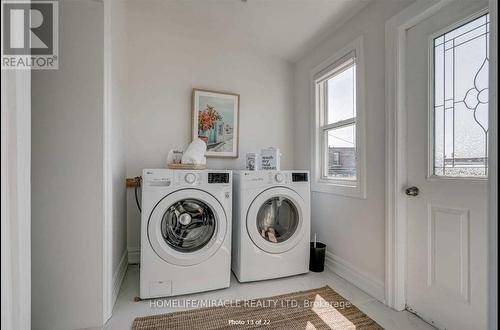 1297 Davenport Road, Toronto W02, ON - Indoor Photo Showing Laundry Room