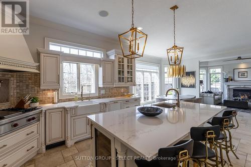 39 - 1515 Shore Road, London, ON - Indoor Photo Showing Kitchen With Upgraded Kitchen