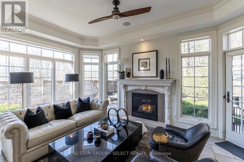 39 - 1515 Shore Road, London, ON - Indoor Photo Showing Living Room With Fireplace