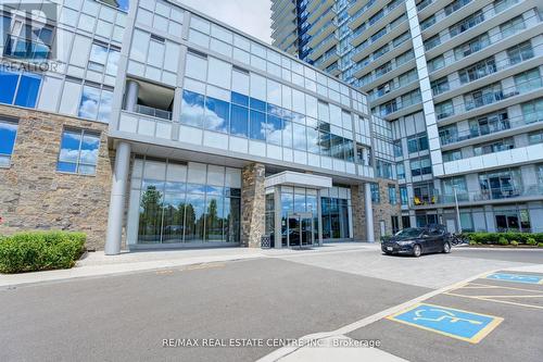 2110 - 4655 Metcalfe Avenue, Mississauga, ON - Outdoor With Balcony