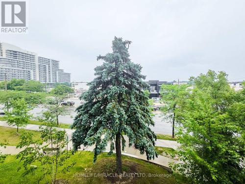 121 - 7 Kenaston Gardens, Toronto, ON - Outdoor With View
