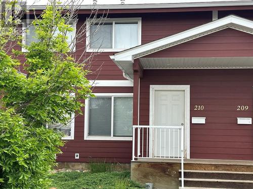 1716 Willowbrook Crescent Unit# 210, Dawson Creek, BC - Outdoor