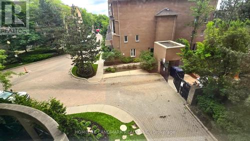 310 - 88 Grandview Way, Toronto (Willowdale East), ON - Outdoor